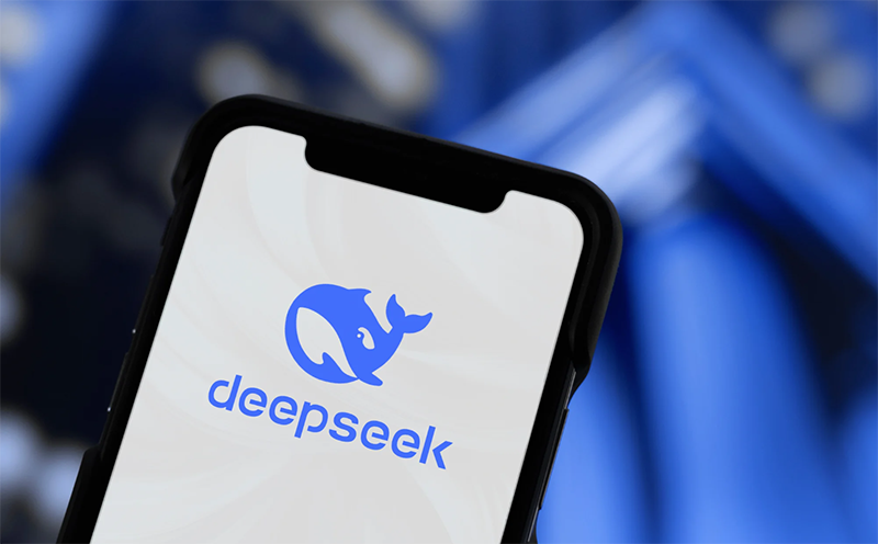 Telefon przedstawiający DeepSeek