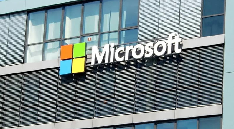 Zwolnienia w Microsoft